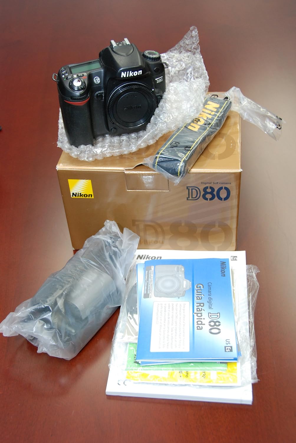 Nikon D80 デジタルカメラ 取扱説明書 Nikon D80 デジタルカメラ 取扱説明書